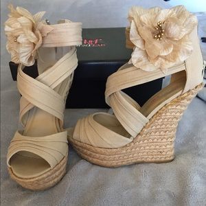 Just Fab Esperenza Wedge Shoe